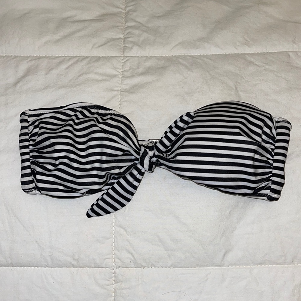 Victoria’s Secret Bikini Top